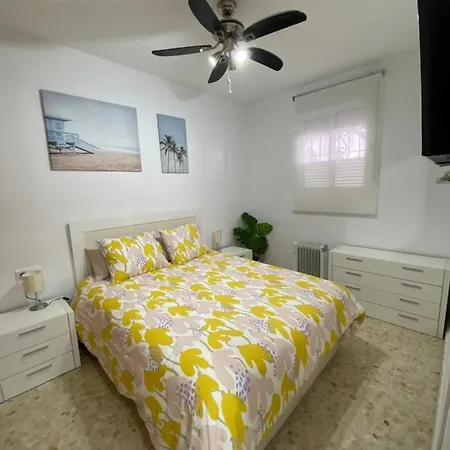Precioso En El Centro De Conil Familias, Parejas Y Grupos Appartement *