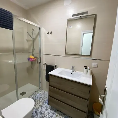 Appartement Precioso En El Centro De Conil Familias, Parejas Y Grupos *